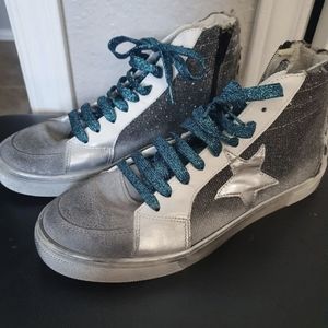 Steve Madden hightops